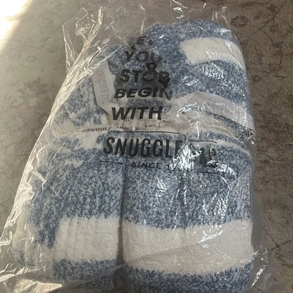 Snuggle Sac Queen Size Bedding Blankets,